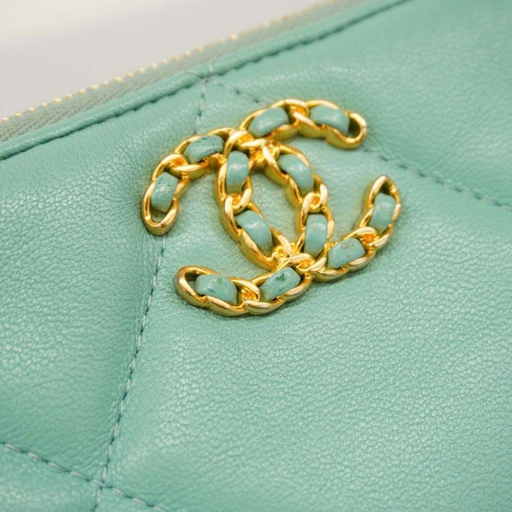 CHANEL Authentic Blue Lambskin Leather Wallet - Picture 9 of 11